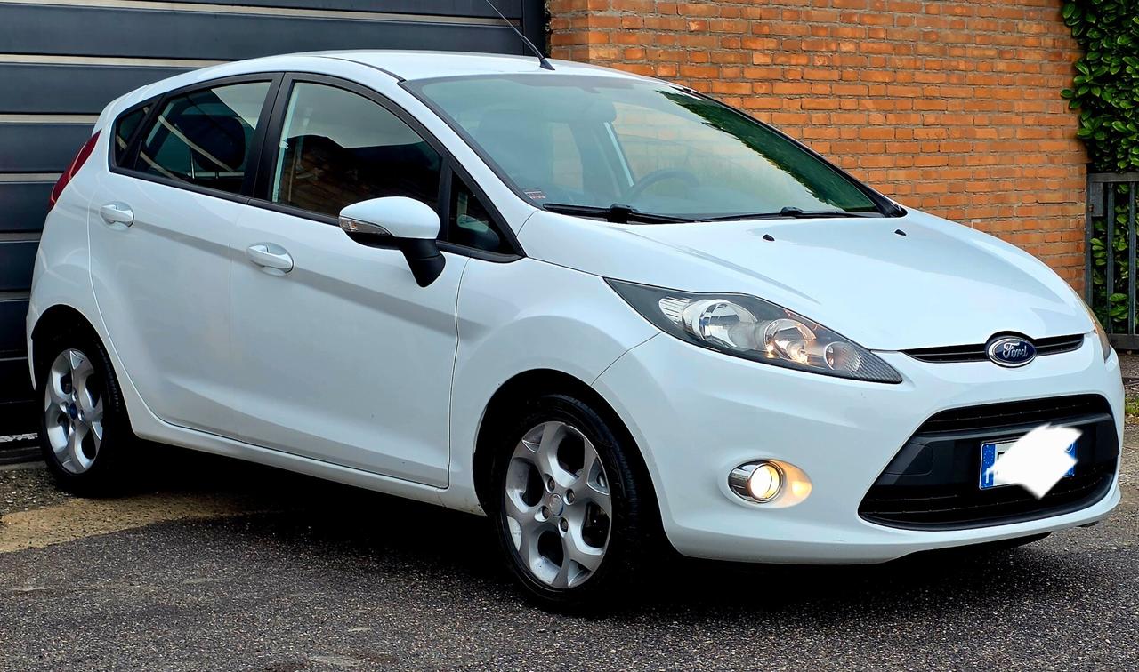Ford Fiesta Ikon 1.4 TDCi neopatentati euro5B