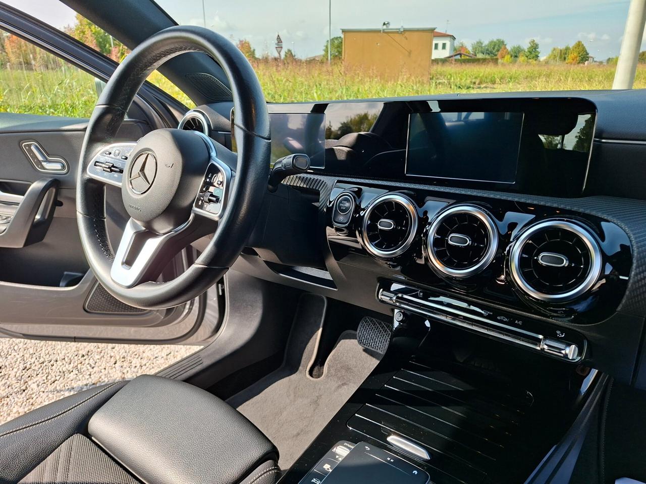 Mercedes-benz A 180 180d Automatic Business Extra 116cv