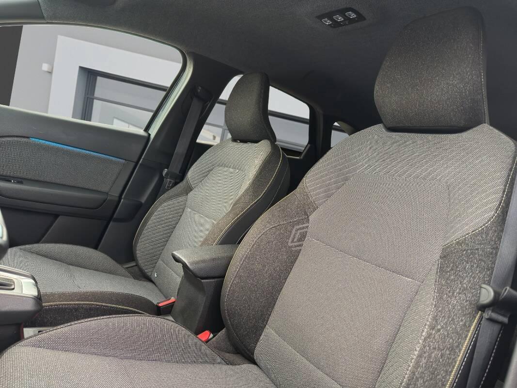 Renault Captur 1.6 full hybr.E-Tech Techno 145cv AUTOM E TELECAM
