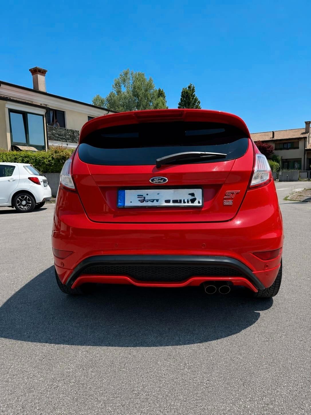 Ford Fiesta 1.6 182CV 3 porte ST