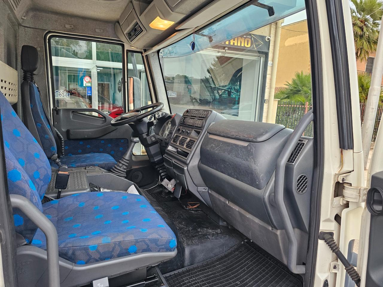 IVECO 75.13 ANNO 2004 TELAIO PII PEDANA