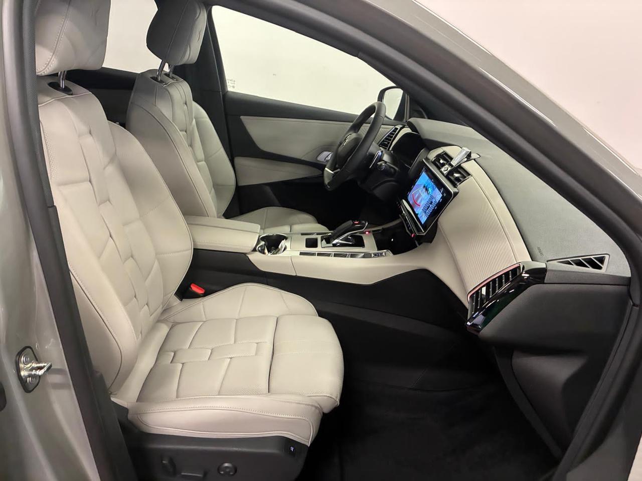 DS DS7 1.5 bluehdi Etoile 130cv auto