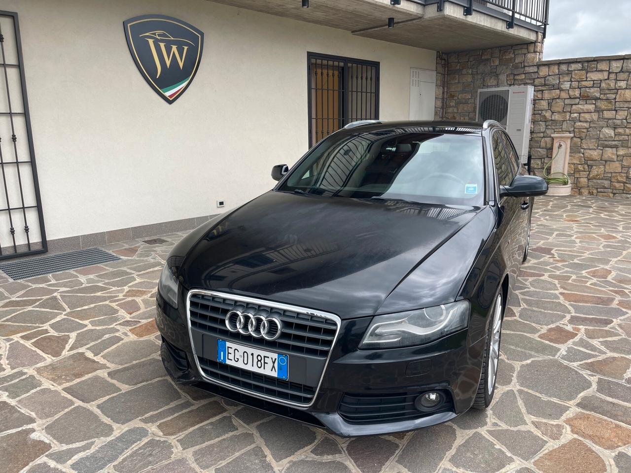 Audi A4 Avant 2.0 TDI 143CV S-Line