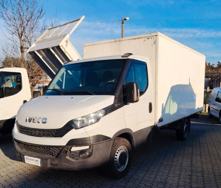 IVECO DAILY 2017 (CAMBIO AUTOMATICO)