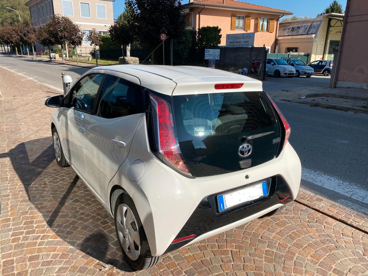 Toyota Aygo 1.0 VVT-i 69 CV 5 porte x-clusiv