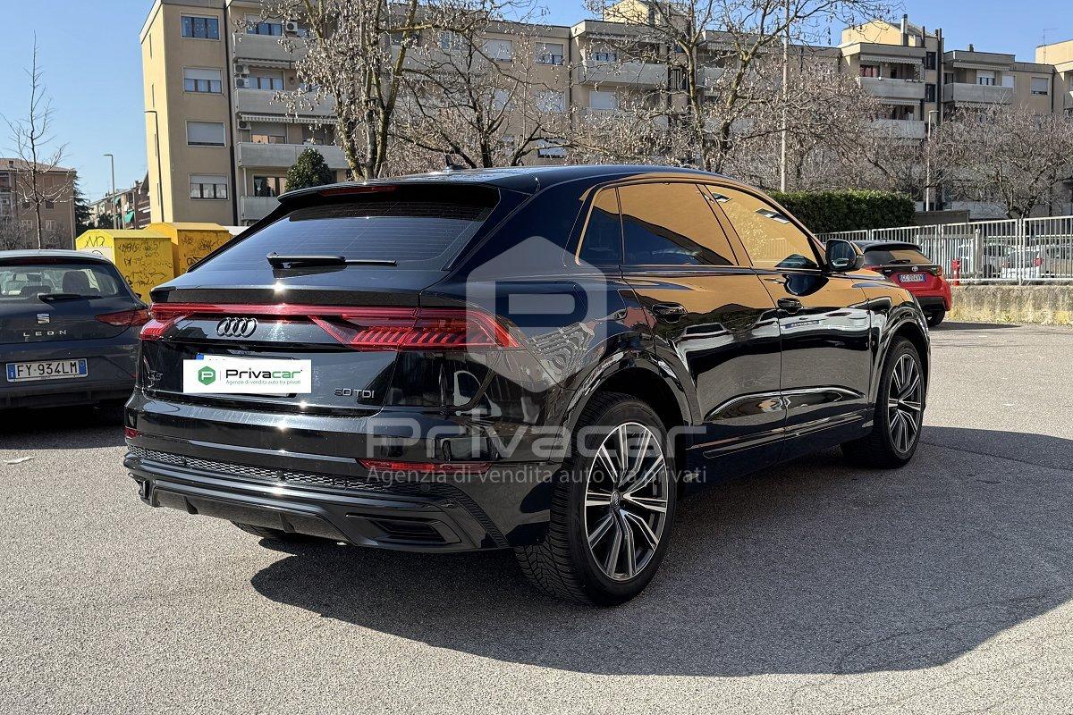 AUDI Q8 50 TDI 286 CV quattro tiptronic Sport