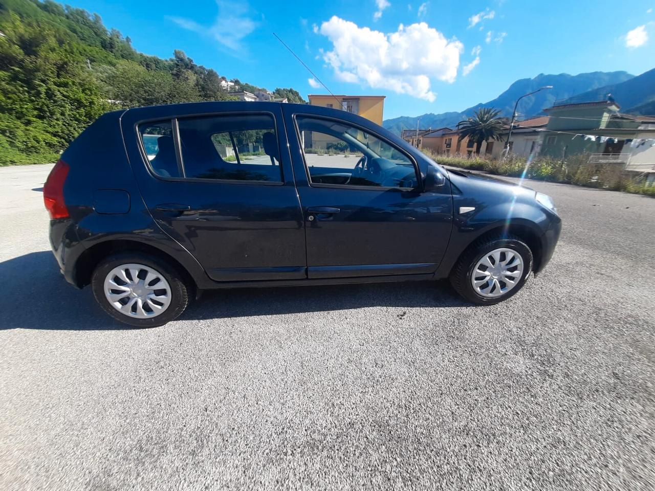 Dacia Sandero 1.4 8V GPL