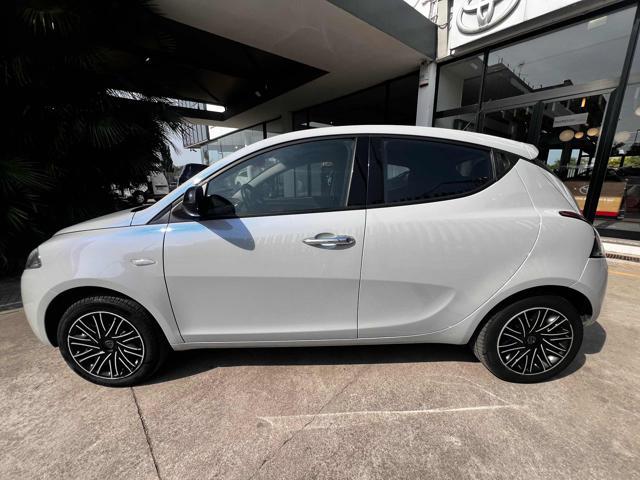 LANCIA Ypsilon 1.2 69 CV 5 porte S&S Gold