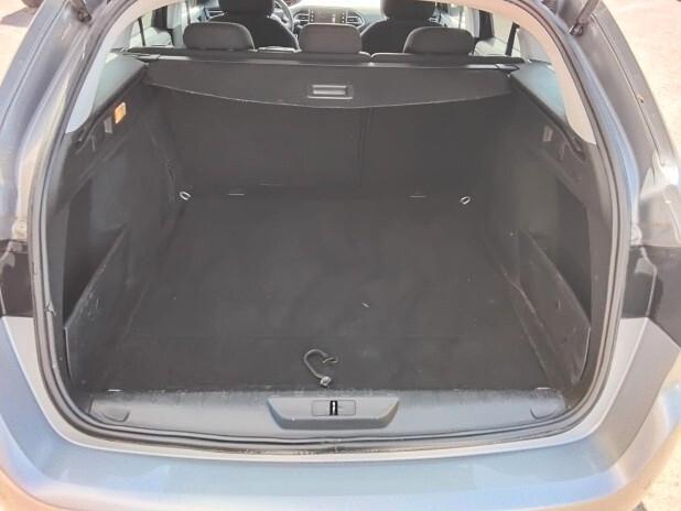 Peugeot 308 BlueHDi 130 S&S SW Allure