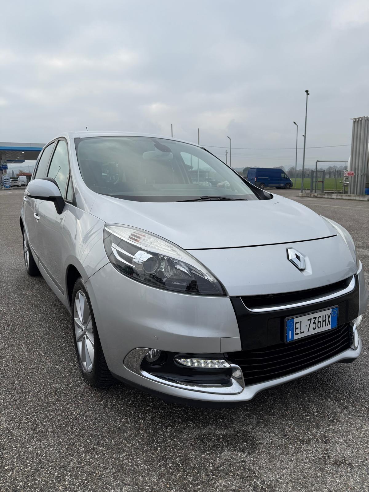 Renault Scenic Scénic XMod 1.5 dCi 110CV S&S Bose