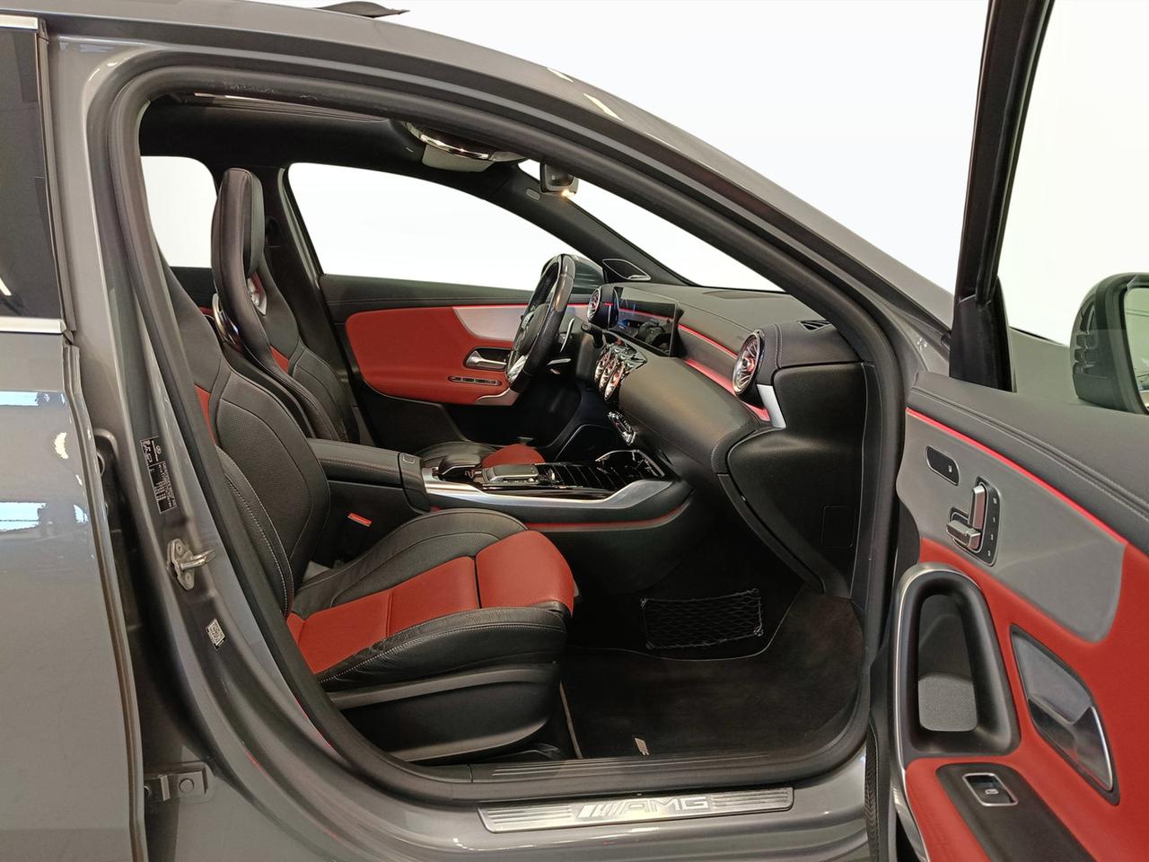 Mercedes-Benz Classe A - W177 2018 - A AMG 35 4matic auto