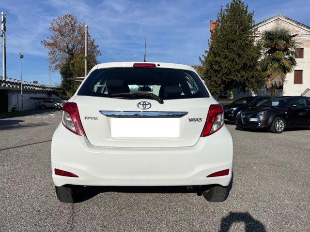 TOYOTA Yaris 1.4 D-4D 5 porte Lounge My 12