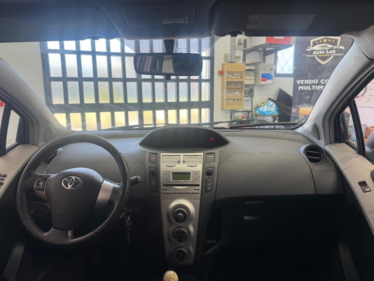 Toyota Yaris 1.3 5 porte Navi