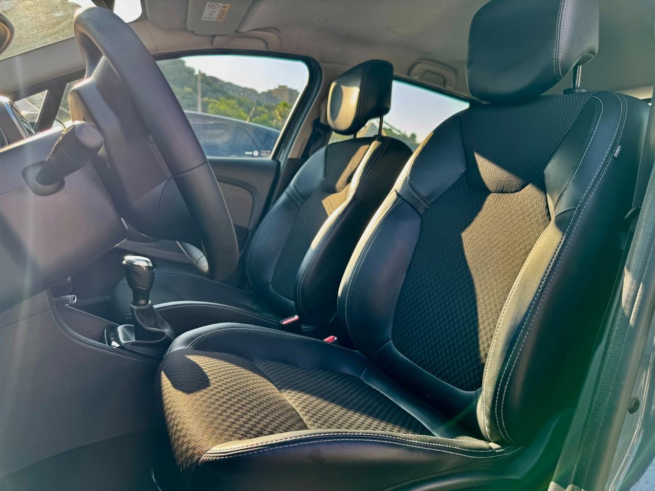 Renault Clio dCi 8V 90 CV 5 porte Duel