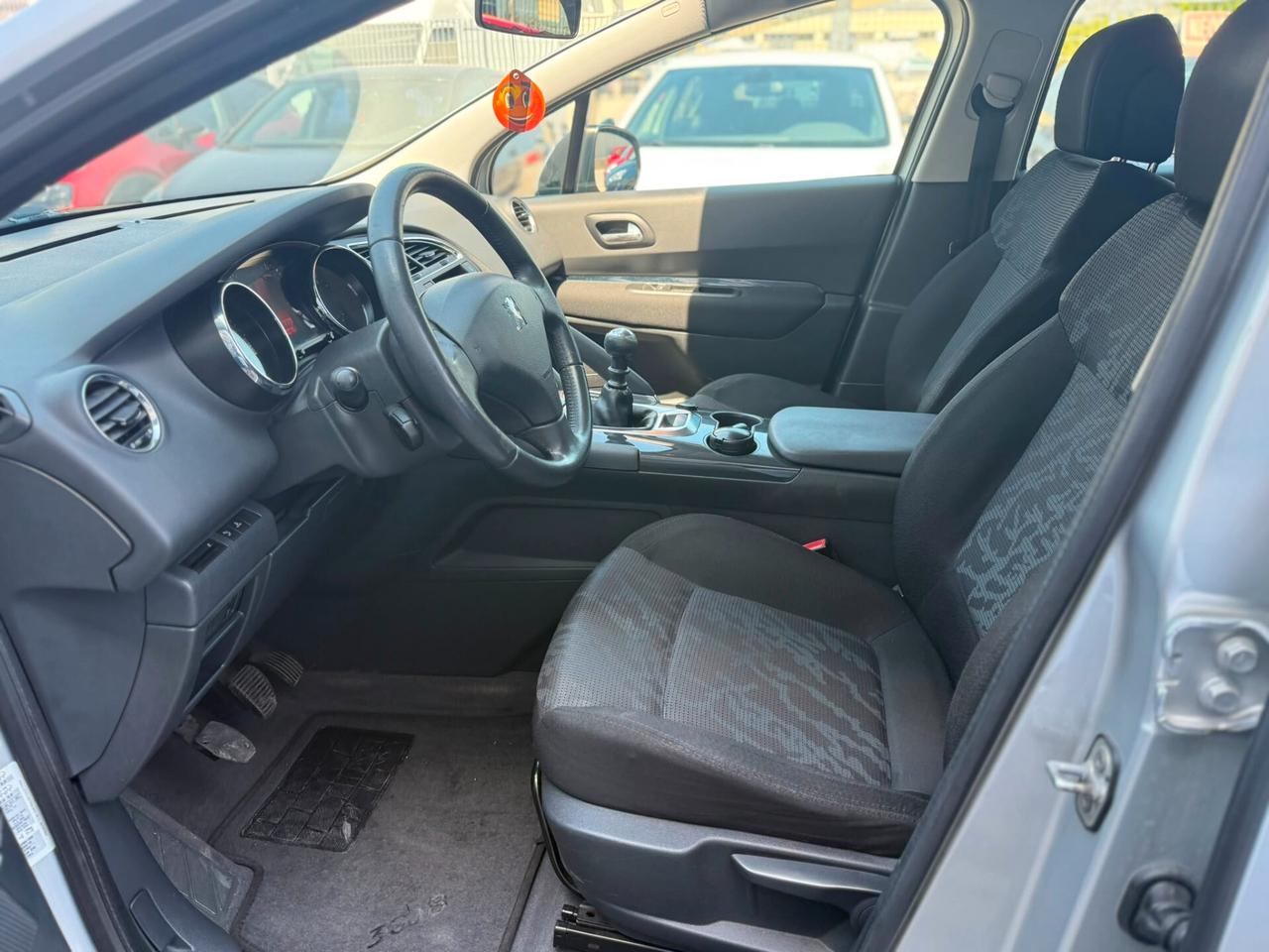 Peugeot 3008 1.6 HDi 110CV 2010