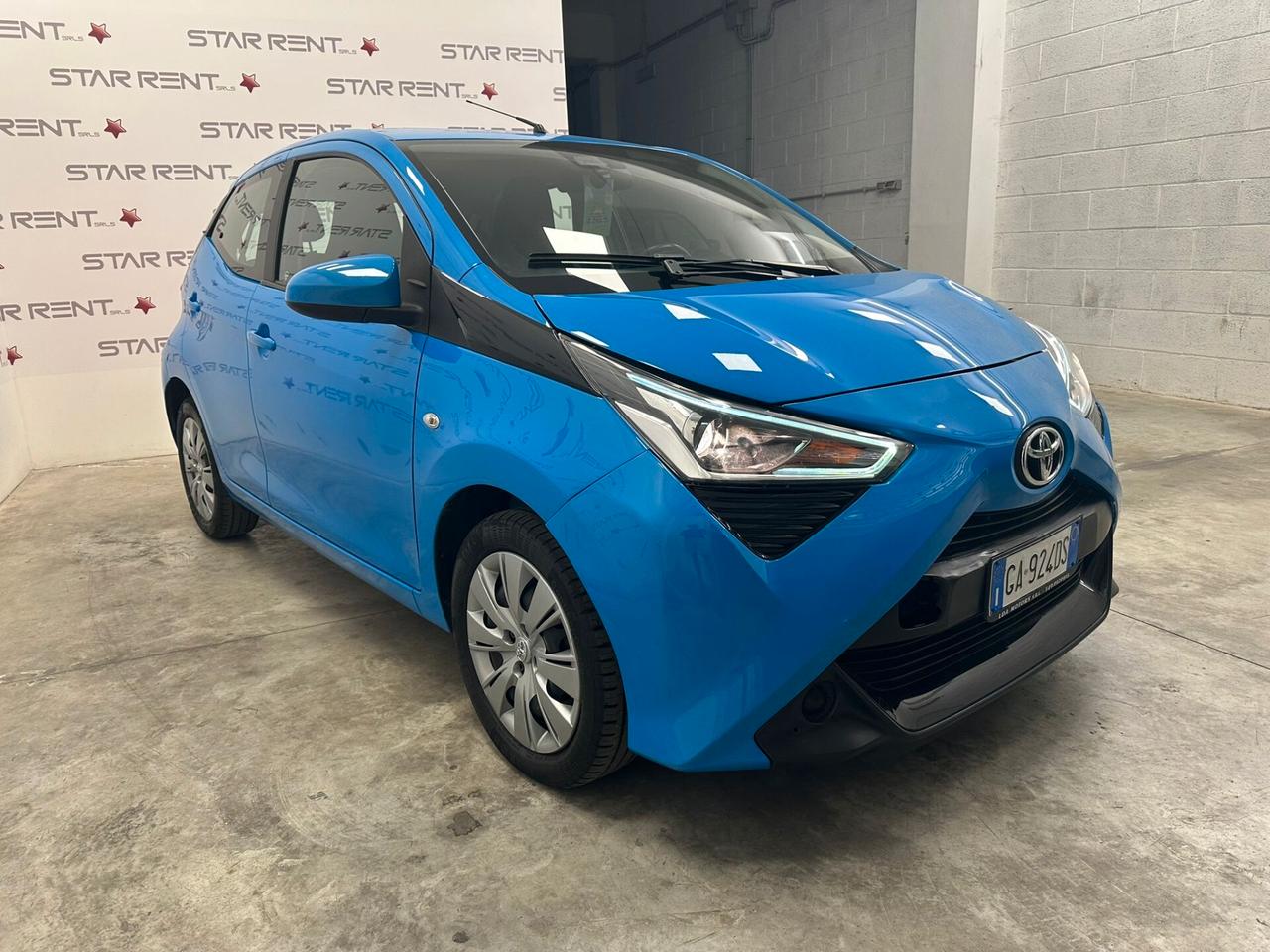 Toyota Aygo Connect 1.0 VVT-i 72 CV 5 porte x-cool CAMBIO AUTOMATICO