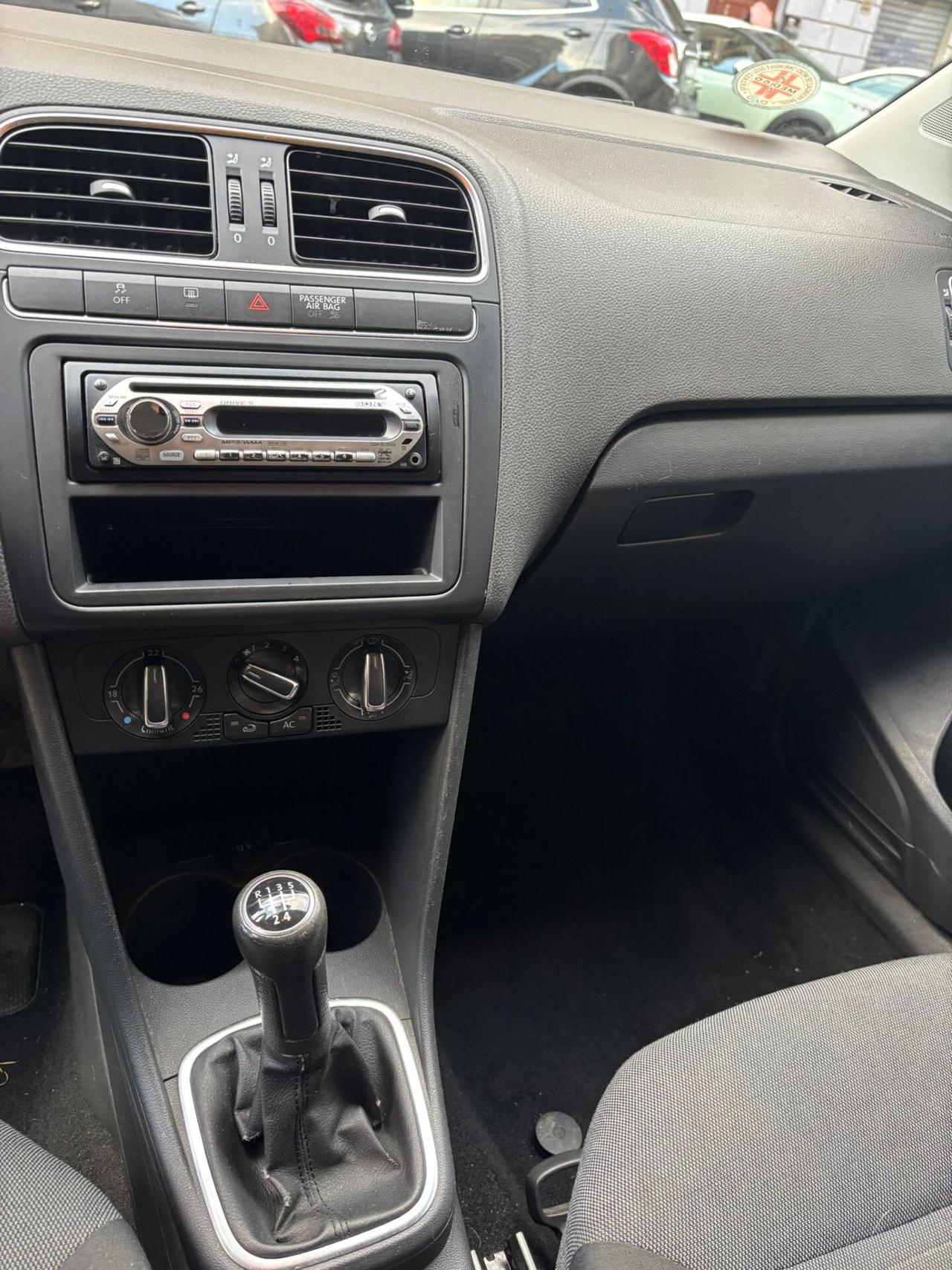 Volkswagen Polo 1.4 5 porte Highline FINANZIABILE NEOPATENTATI