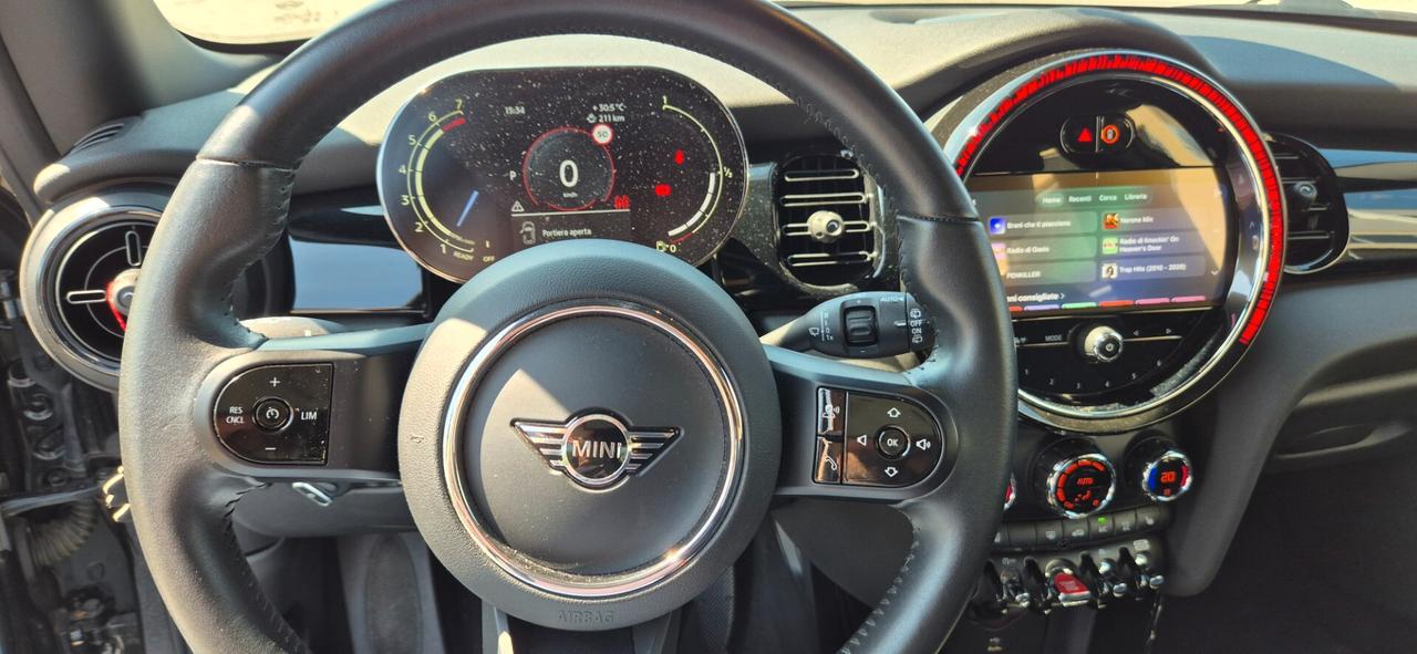 Mini 1.5 Cooper AUT - NEOPATENTATI