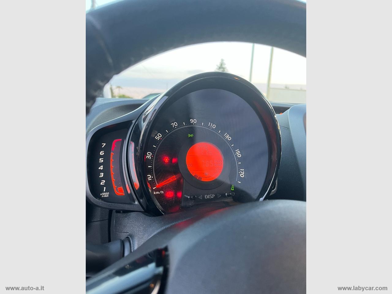 TOYOTA Aygo 1.0 VVT-i 72 CV 5p. x-business