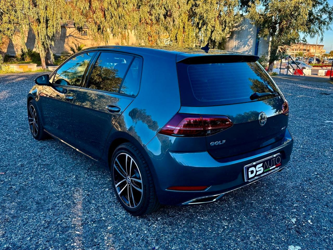 VOLKSWAGEN GOLF 1.6 TDI 115 CV DSG SPORT R LINE