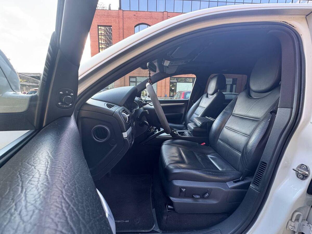 Porsche Cayenne 3.6 FL