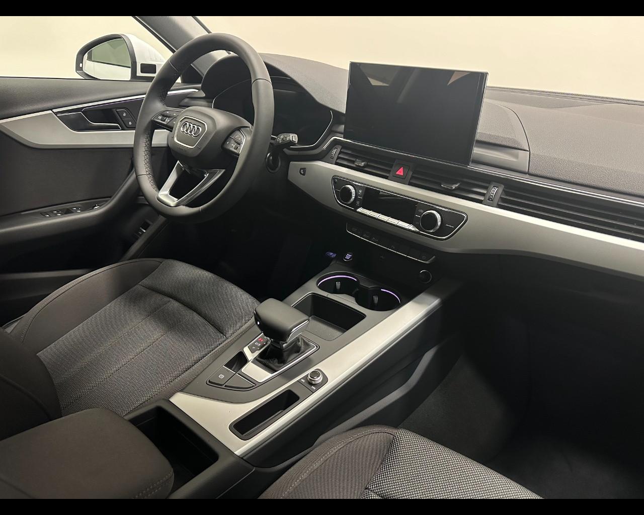 AUDI A4 AVANT 35 TDI 163CV MHEV BUSINESS ADVANCED S-TRONIC