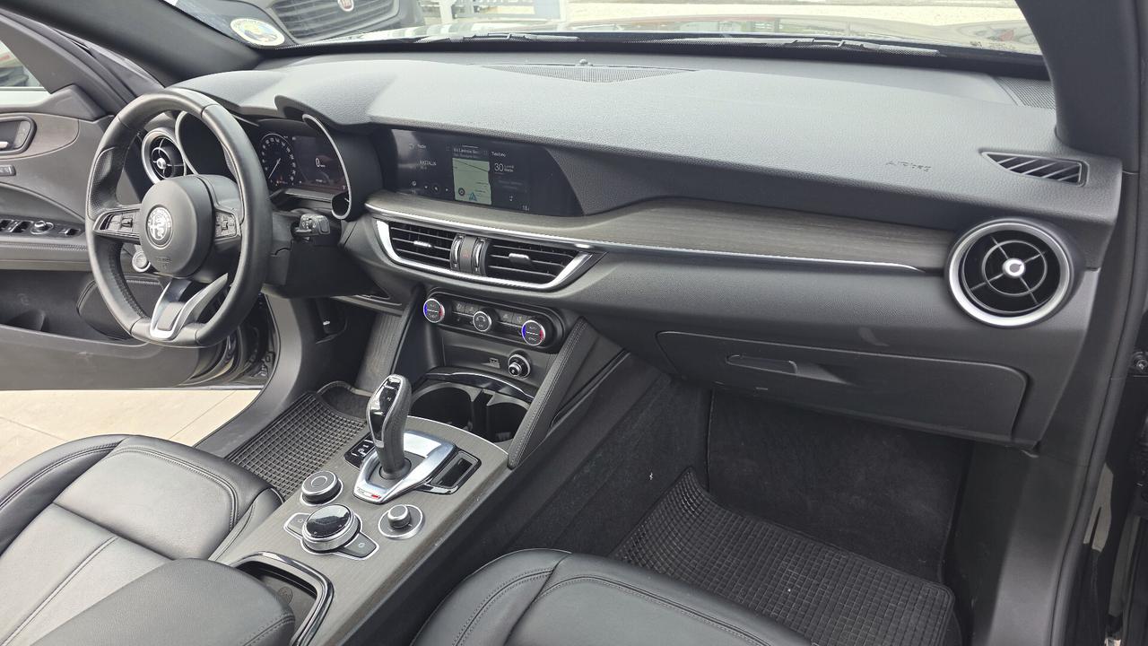 Alfa Romeo Stelvio 2.2 TD 160 CV AT8 RWD Ti VELOCE