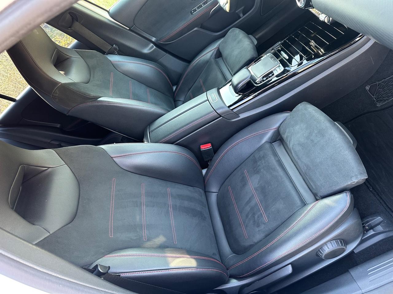 Mercedes-benz A 180 d Amg premium da vetrina