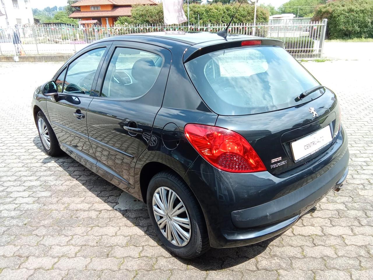 Peugeot 207 1.6 HDi 90CV 5p. XS
