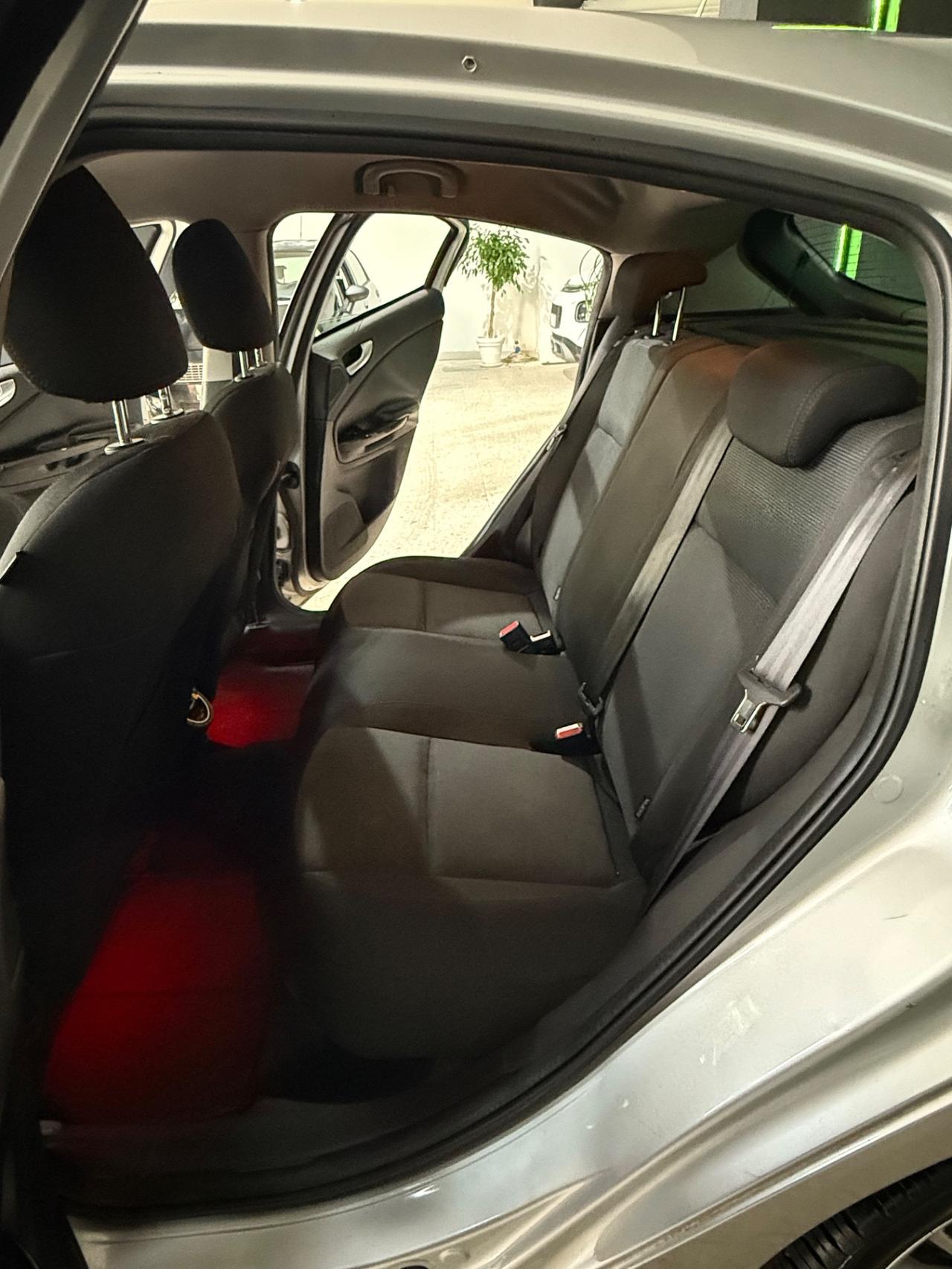 Alfa Romeo Giulietta 2.0 JTDm-2 140 CV