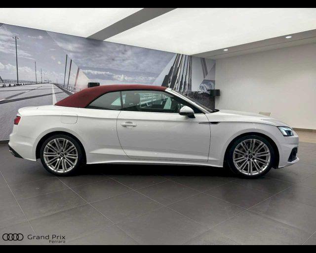 AUDI A5 Cabrio 45 TFSI quattro S tronic Business