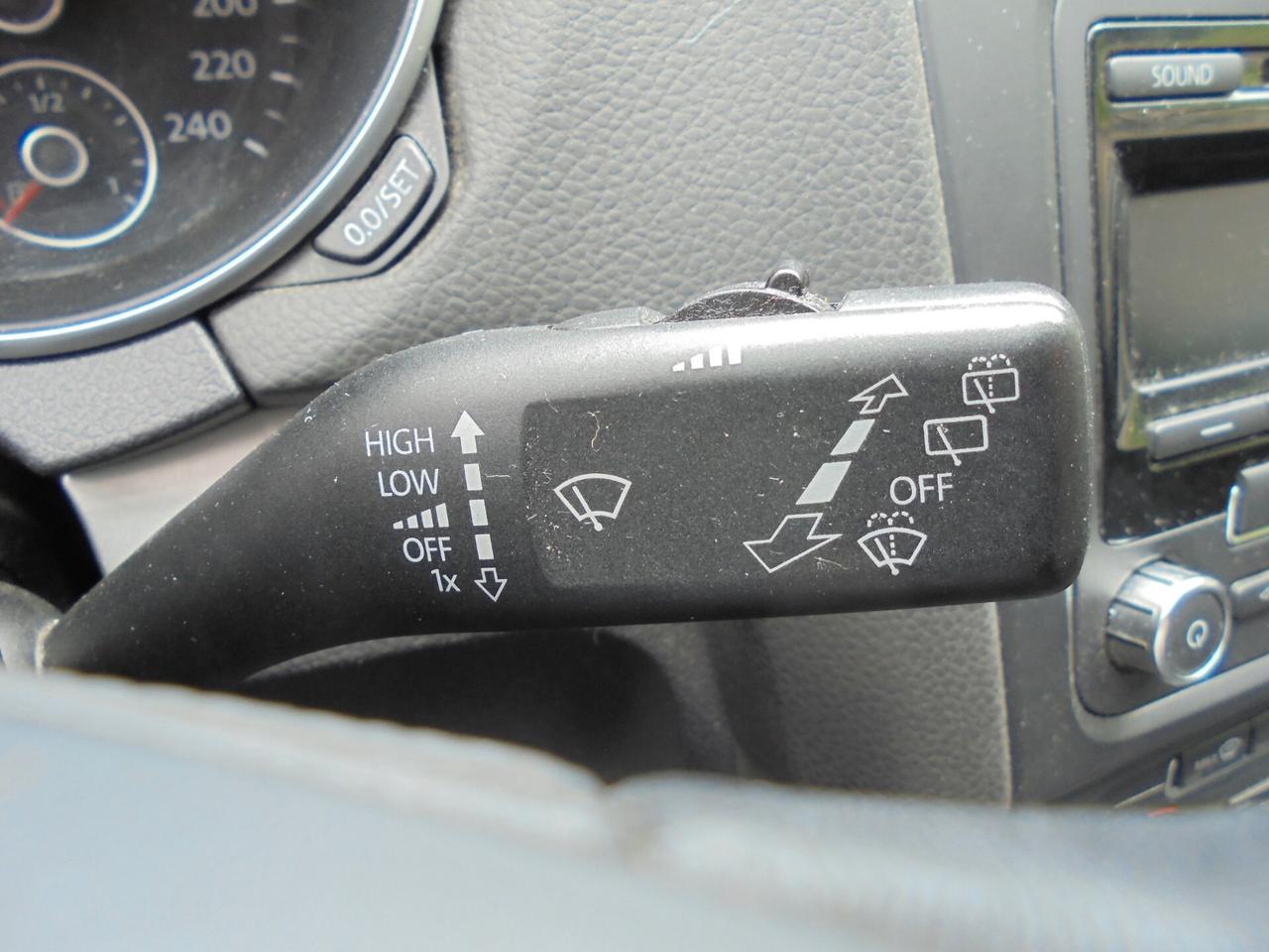 VOLKSWAGEN GOLF VI 1.6 TDI 105CV HIGHLINE 5P UNIPROPRIETARIO
