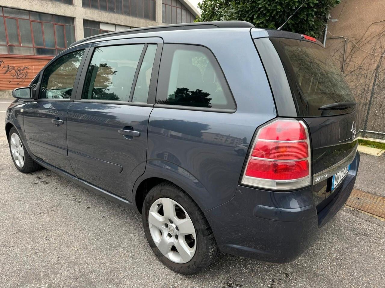 Opel Zafira 1.9 CDTI 120CV Cosmo