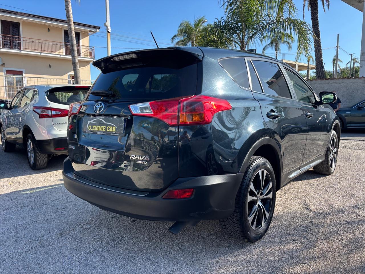 TOYOTA RAV-4 2.0 D-4D 4WD FULL OPTIONAL PERFETTO