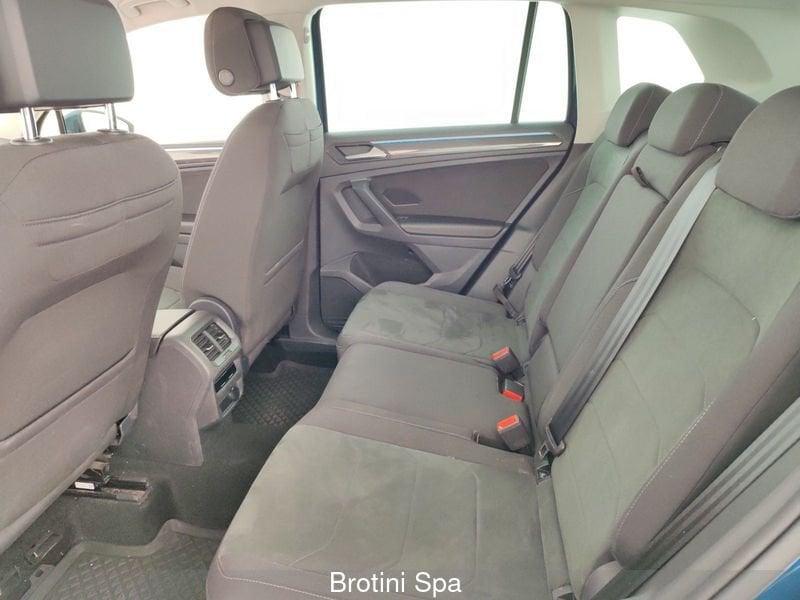 Volkswagen Tiguan 2.0 TDI 150 CV SCR DSG Elegance