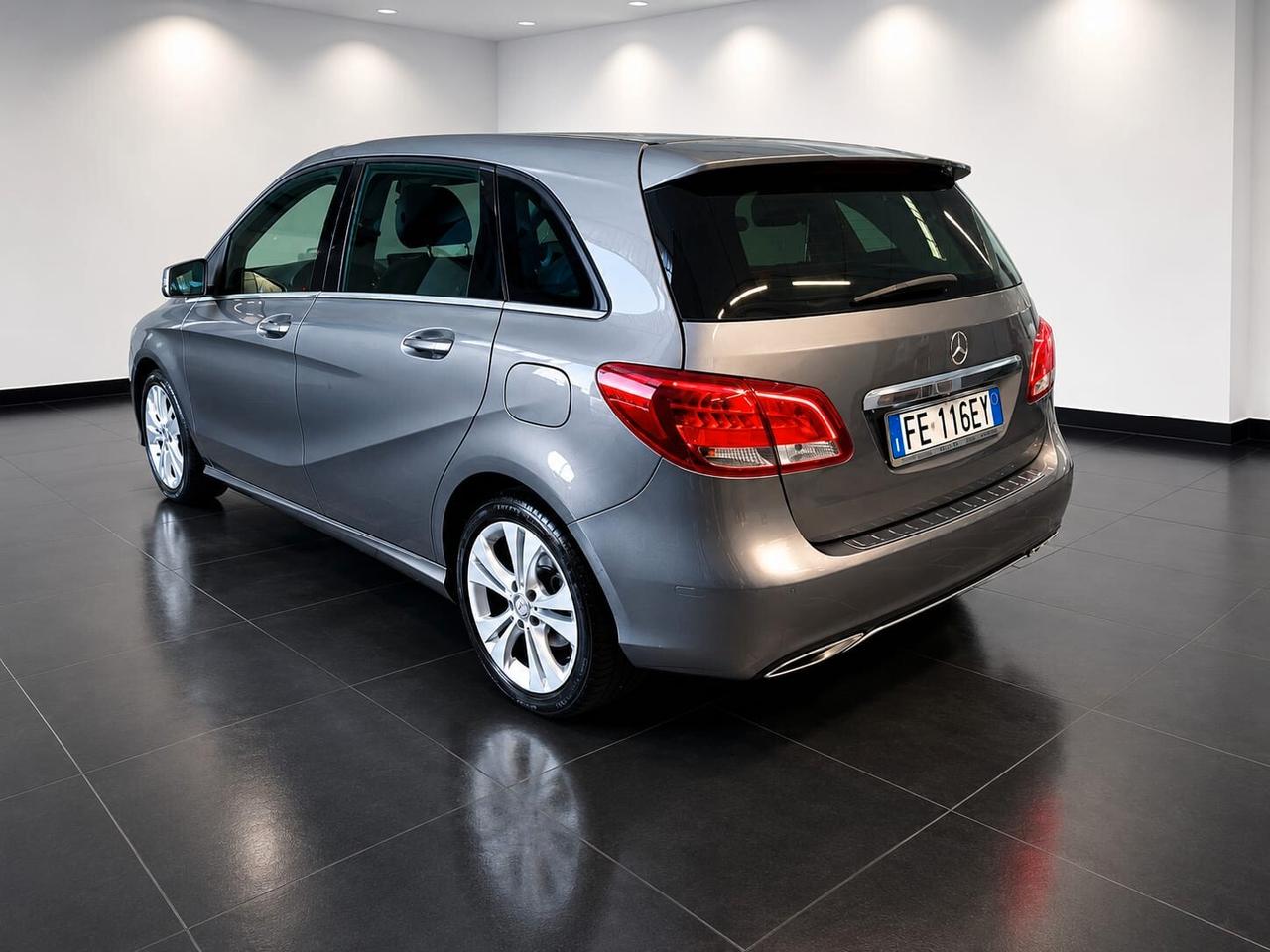 MERCEDES CLASSE B 2016 180 CDI PREMIUM AUTOMATICA 7G – EURO 6 – UNICO PROPRIETARIO – GARANZIA 12 MESI