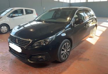 Peugeot 308 BlueHDi 130 SW Allure