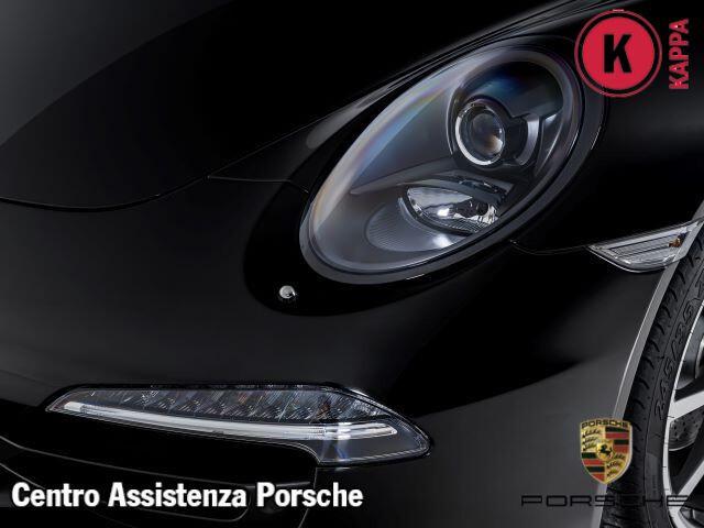 Porsche 911 3.8 Carrera 4S Coupé