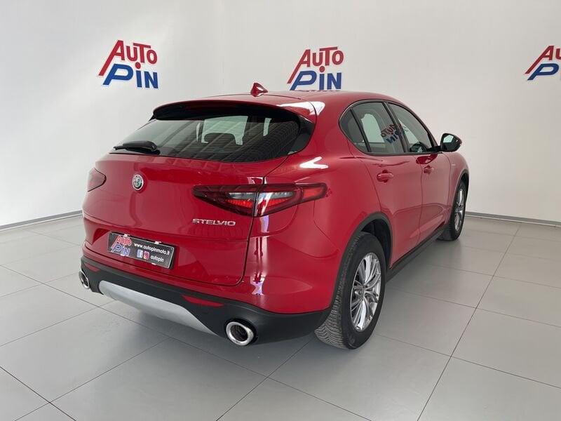 Alfa Romeo Stelvio 2.2 Turbodiesel 160 CV AT8 RWD Super