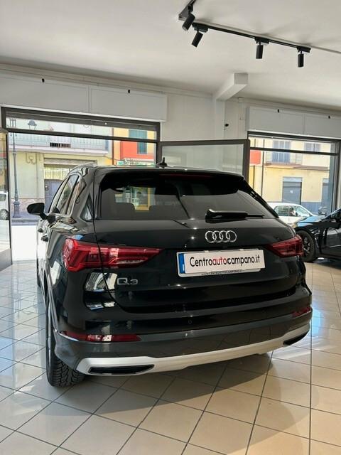 Audi Q3 35 2.0 tdi Advance Business S-tronic
