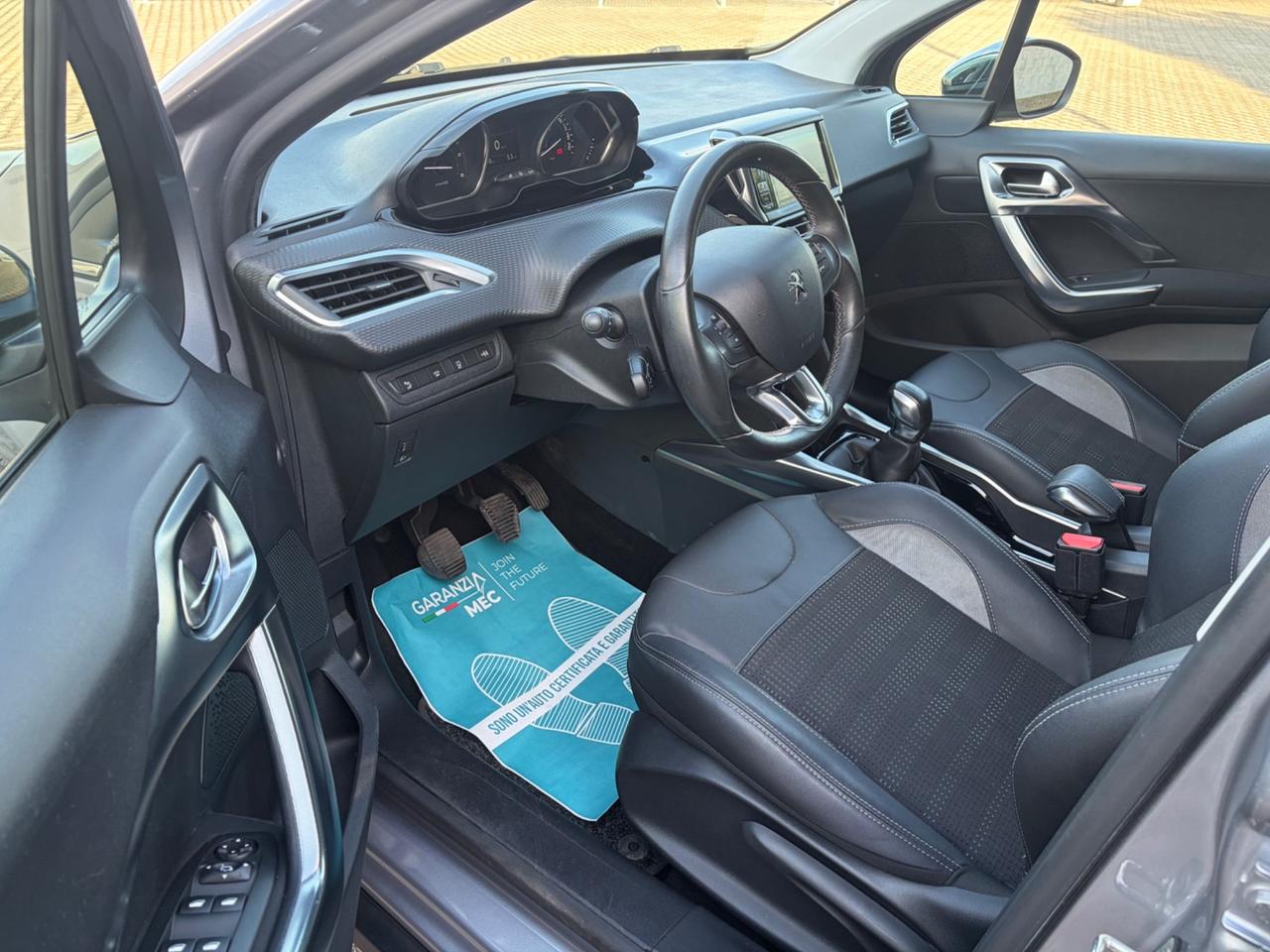 Peugeot 2008 1.6 e-HDi 92 CV Allure - Unico proprietario