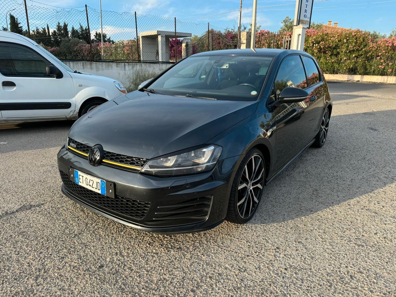 Volkswagen Golf GTD 2.0 TDI DSG 3p. BlueMotion Technology