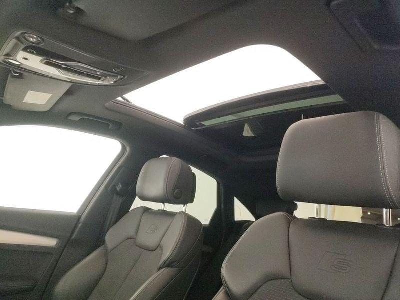 Audi Q5 Sportback 40 2.0 tdi mhev 12V S line Plus quattro s-tronic