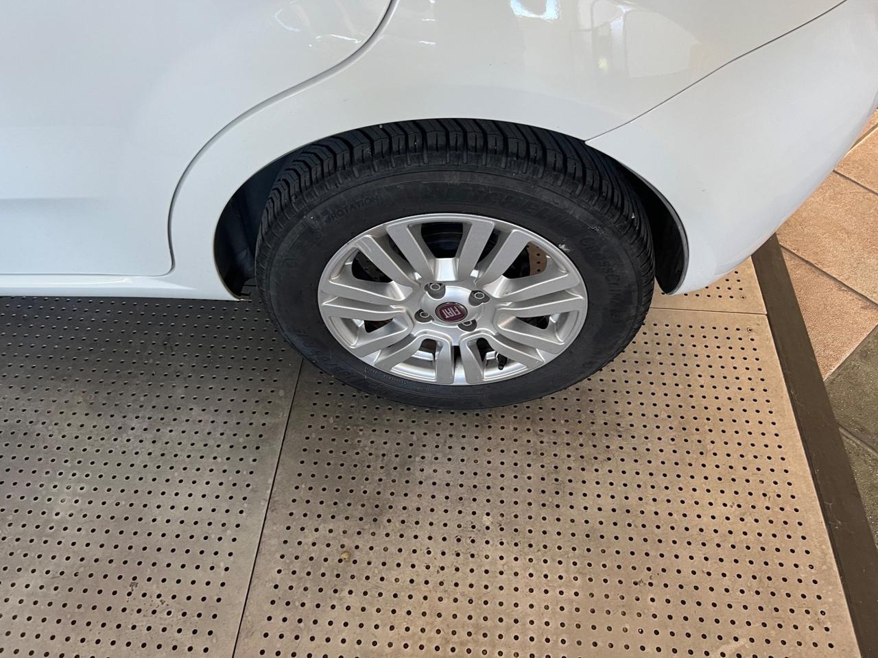Fiat Punto 1.2 8V 5 porte Lounge