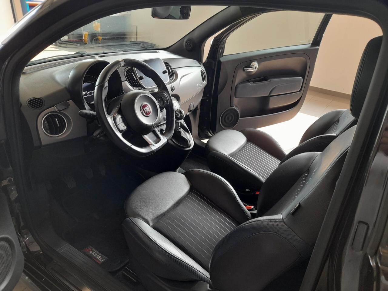 Fiat 500 1.0 Hybrid Rockstar