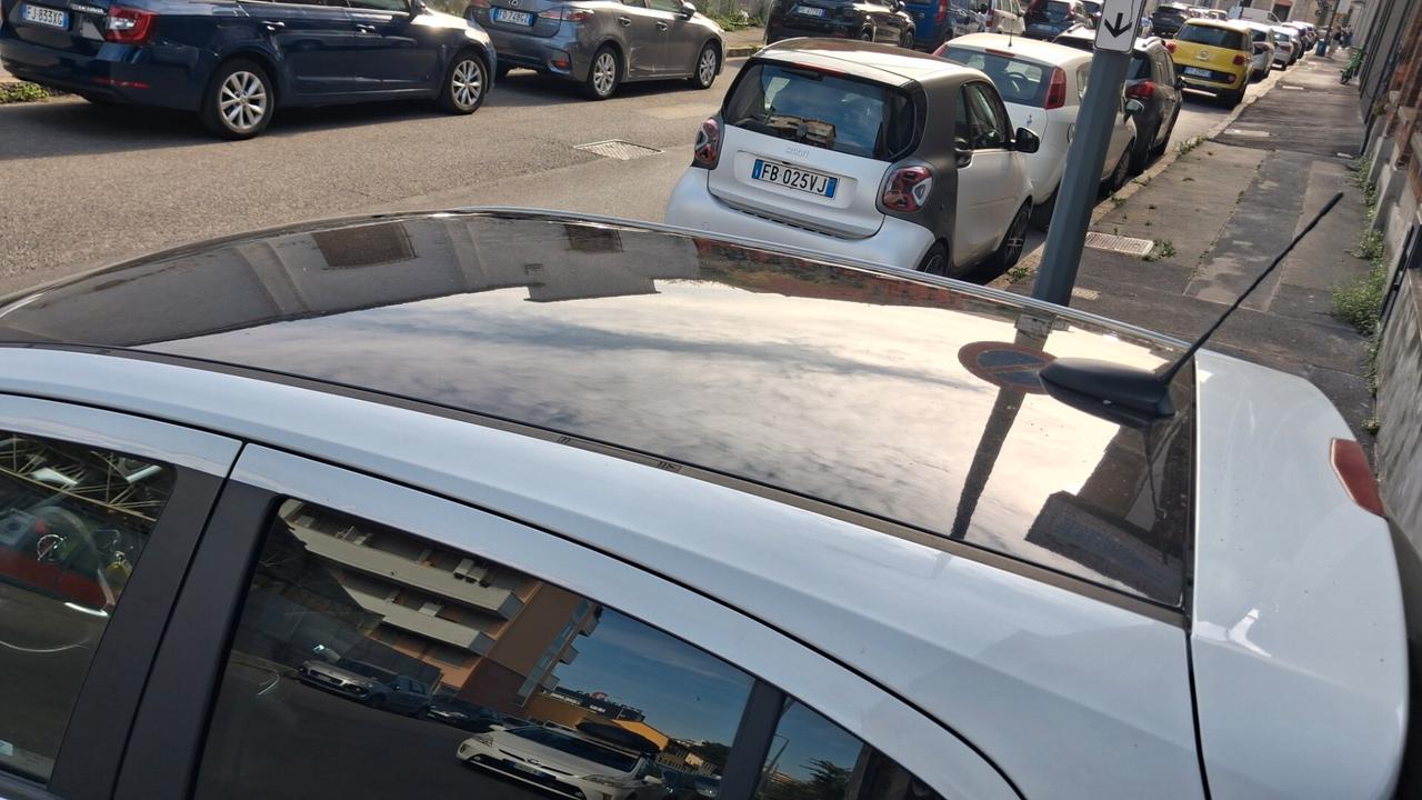 Opel Corsa 1.2 5 porte Innovation GPL