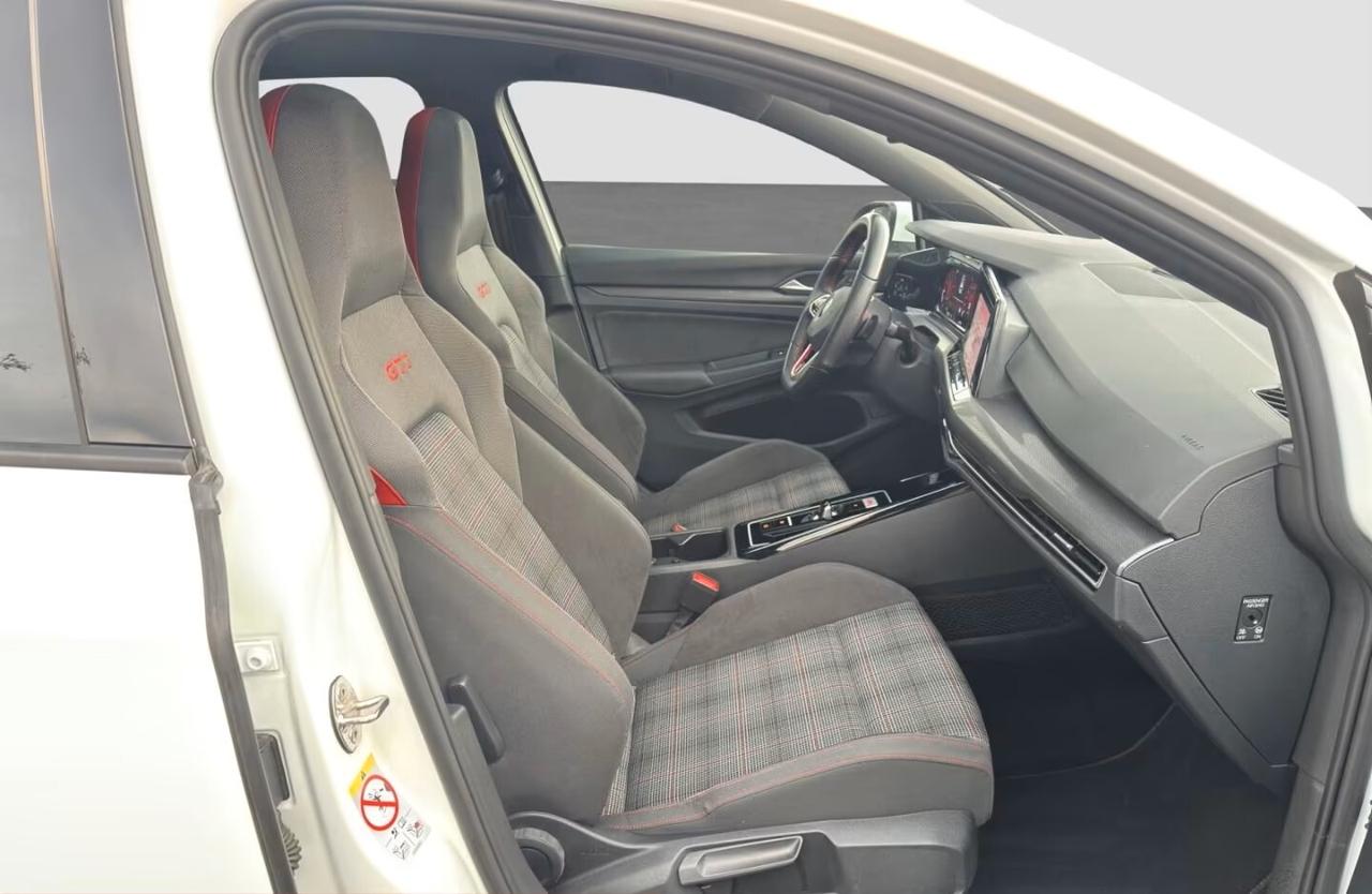 Volkswagen Golf GTI 2.0 TSI DSG TETTO MATRIX TELECAMERA 19" ESTORIL R