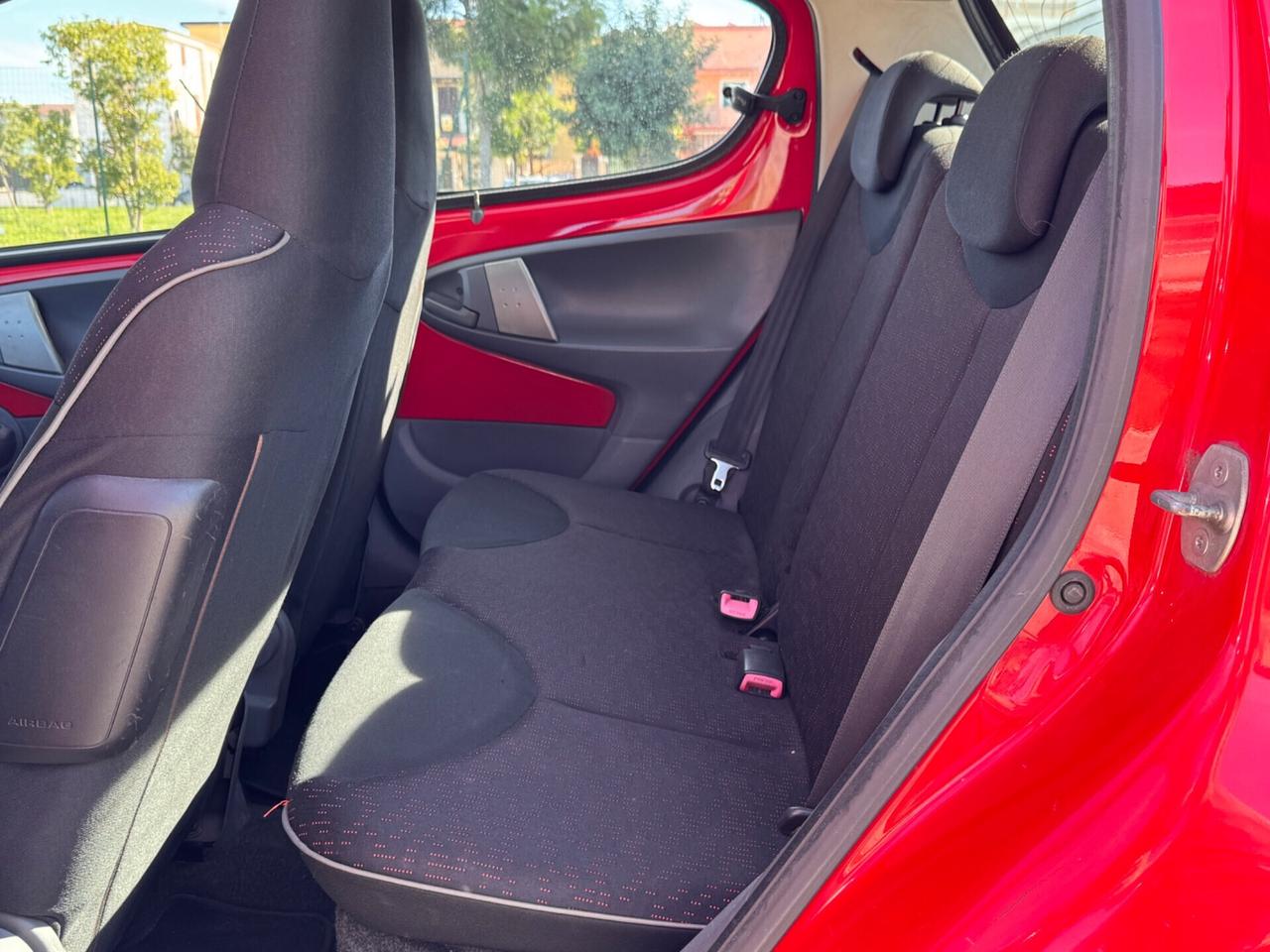 Peugeot 107 5p. Sweet Years FRIZIONE NUOVA
