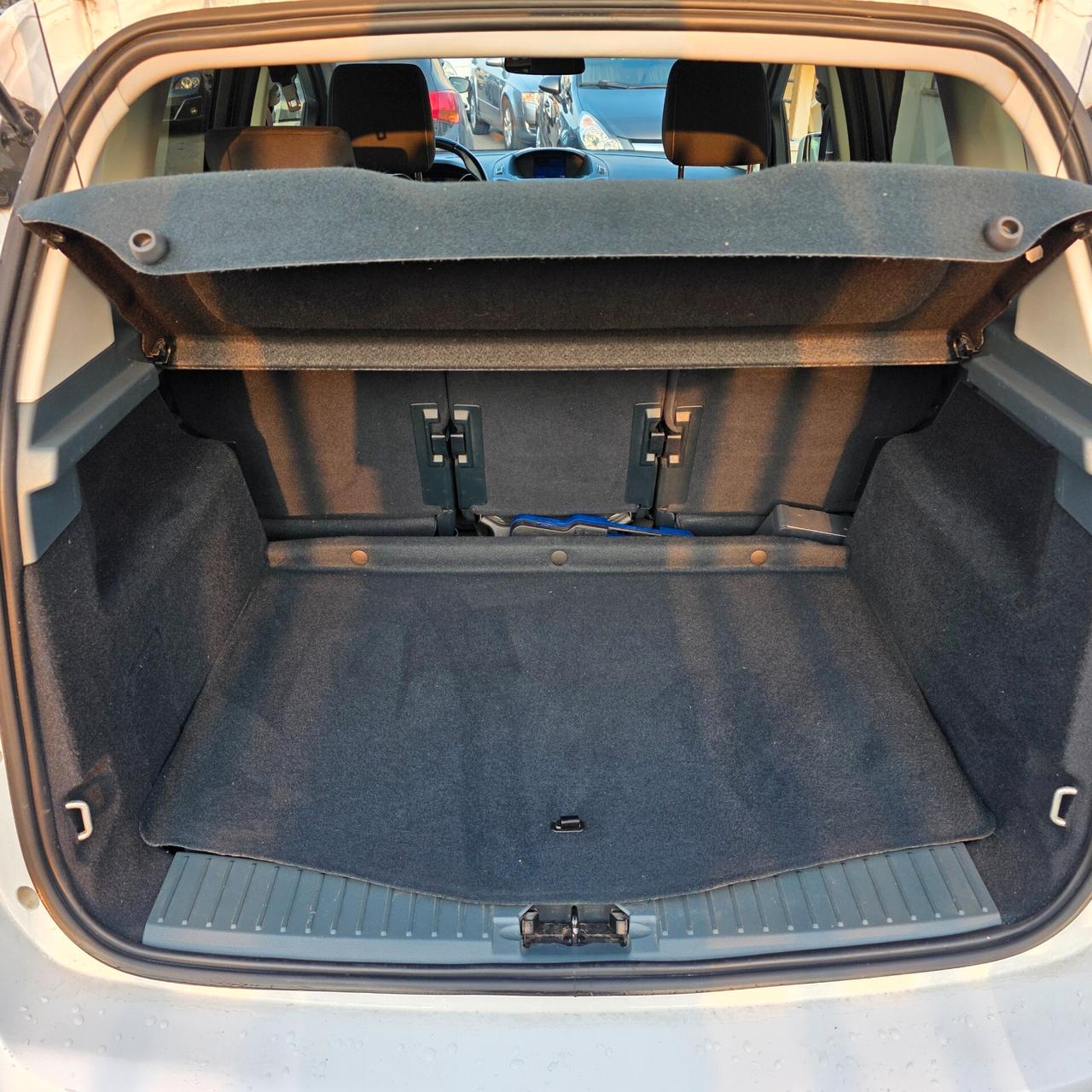 Ford C-Max 1.6 120CV GPL Titanium