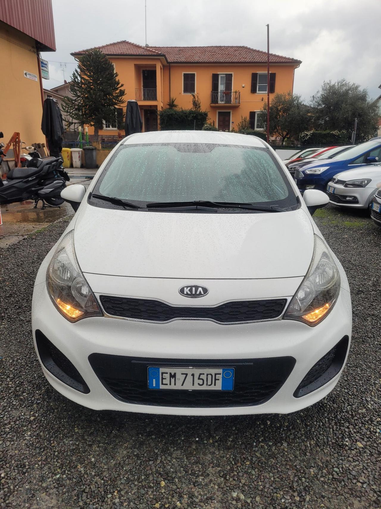 Kia Rio 1.1 CRDi WGT 5p. EX NEOPATENTATI